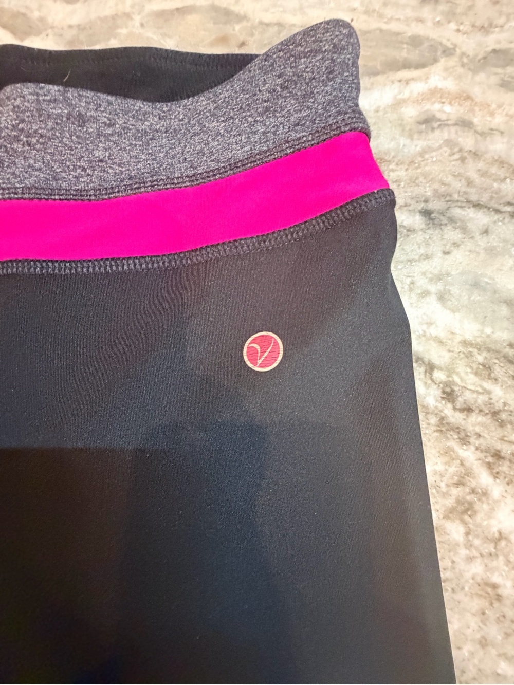 Vogo Black Yoga Pants Pink Waistband Athletic Leggings XS - Picture 2 of 9